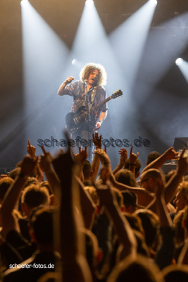 Preview HoSo23_21-07_Wolfmother_(c)Michael_Schaefer_12.jpg